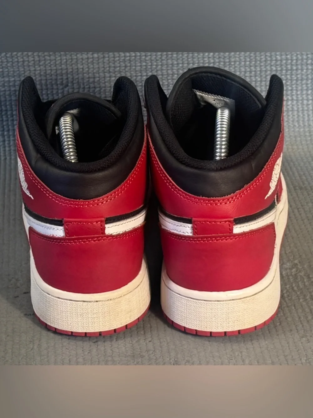 Nike Air Jordan 1 Retro High Gym Red White Shoes DQ8423-061 Sz 7Y Women’s Sz 8.5